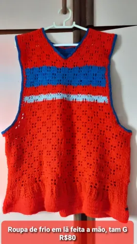 Roupa de frio em lã, feito a mão.