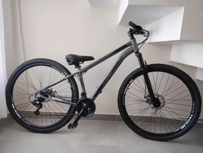 Vendo ou troco excelente bicicleta novinha, ler anúncio