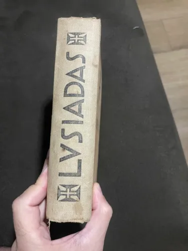 Libro raro Os Lusíadas 4 edição ( Livro Raro) entrega somente em SP capital 