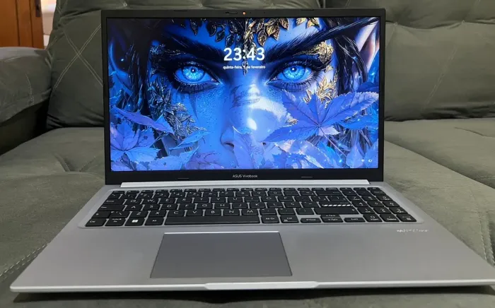 Assus Vivobook i5 