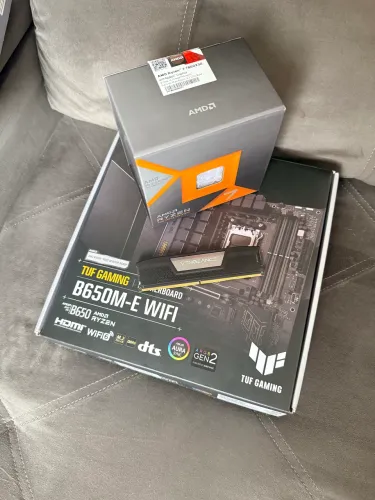 KIT UPGRADE 7800X3D + B650M TUF + 16GB CORSAIR 