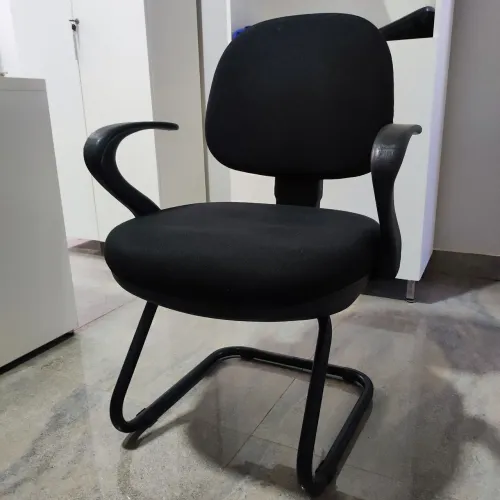 Cadeira Escritório base fixa