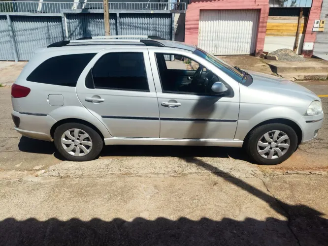 Fiat Palio Week. Attractive 1.4 Fire Flex 8V 2015