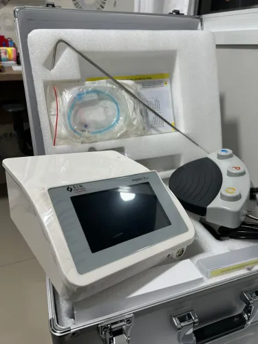 MOTOR DE IMPLANTODONTIA S.I.N. IMPLANT-X LED BY WOODPECKER ? NOVO