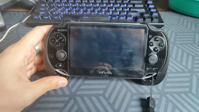 PSVita - 128GB Desbloqueado