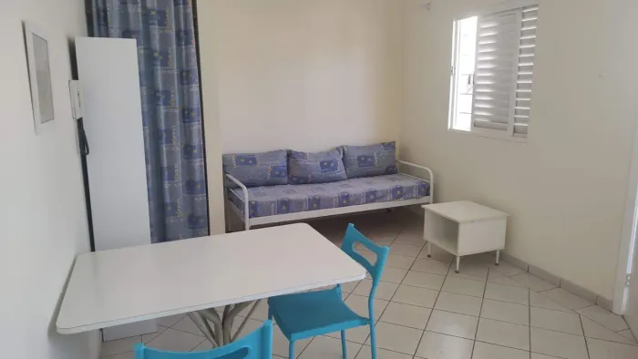 Kitnet mobiliada próx. PUC, Centro Sorocaba.