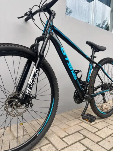 Bicicleta Aro 29 Gts Pro M5 Techs 24 Marchas Freios
