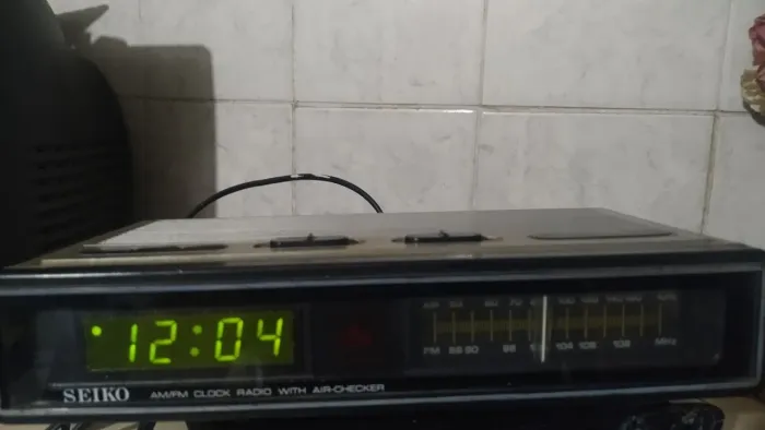 RADIO WITH AIR-CHECKER lote