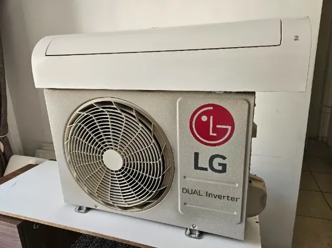 Vendo Split LG 12.000 btu