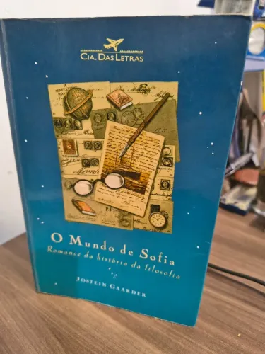 Livro O Mundo de Sofia - Romance da História da Filosofia - Jostein Gaarder