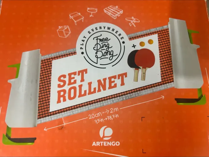 Rede de ping pong e raquetes 
