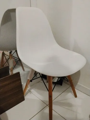 Cadeira Eames Eiffel