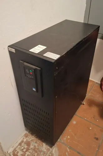 Nobreak Eaton DX 10000L (10kVA/7kV)