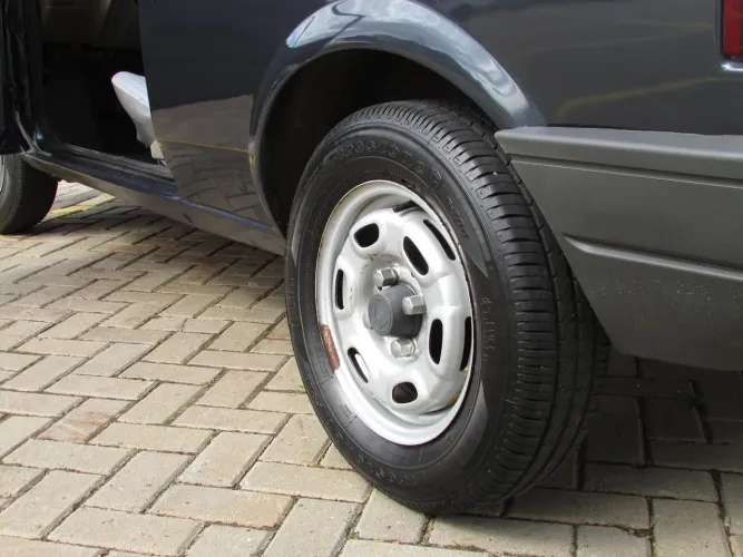 Volkswagen Gol Geração I 1000 2P 1996