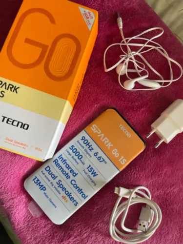 Celular Tecno Novo