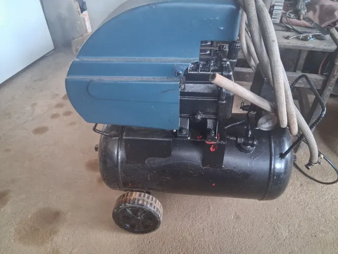 Compressor 25 litros motomil 25 litros 2 hp enxe rapido 3 metros mangueira 550 leia