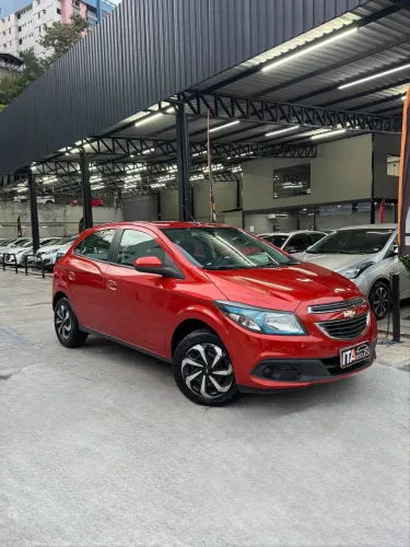 Chevrolet Onix Hatch LT 1.4 8V Flex Power Mec. 4P 2013