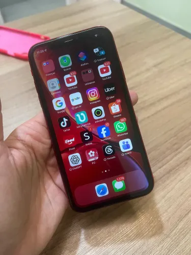 iPhone XR 64 GB