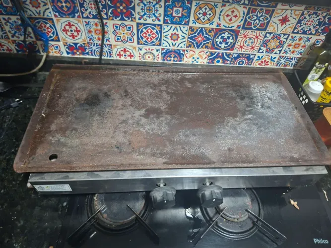 chapa de ferro fundido