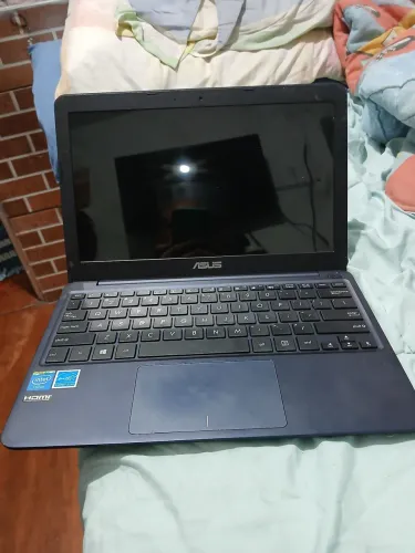 Mini Notebook assus Windows 10