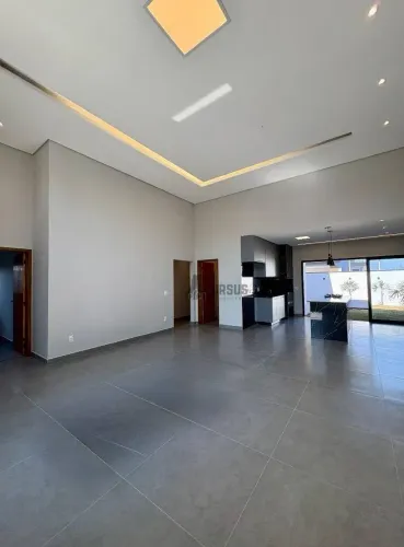 Casa à Venda em Condomínio Fechado em Tremembé | 154m², 3 Dormitórios e Excelente Custo-Be