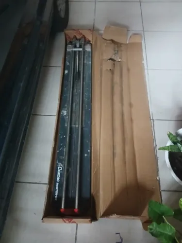 Cortador de Piso para Cerâmica e Porcelanato Manual Cortag 115cm