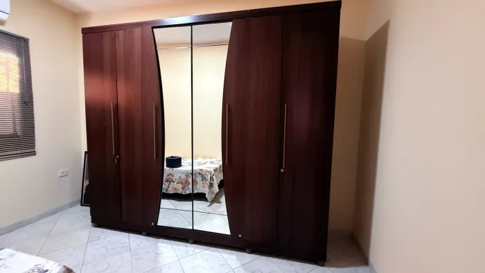 Guarda-roupa Kappesberg 6 Portas c/ 2 Espelhos - Conservado