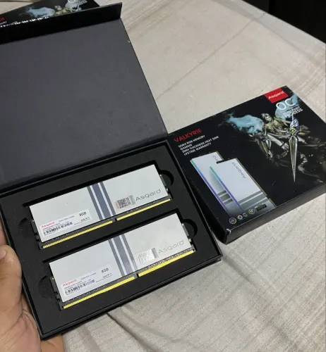 Memória asgard RGB