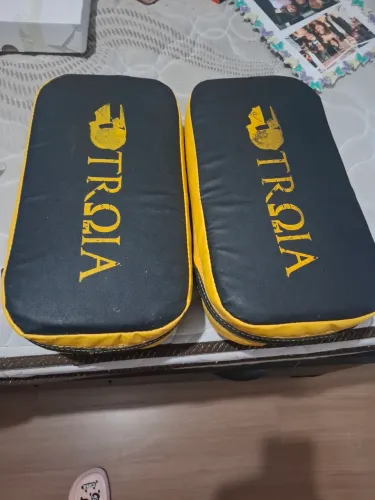 Aparador muya thay luta