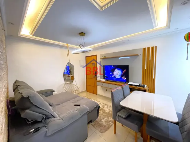 Apartamento para Venda em São Paulo, Itaim Paulista, 2 dormitórios, 1 banheiro, 1 vaga