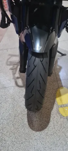Vendo Tiger 660 ano 2023. Moto muito conservada.