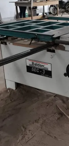 Esquadrejadeira baldan sec 3