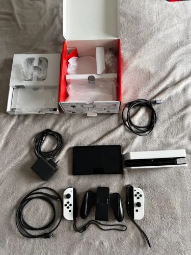Nintendo Switch Oled 64GB