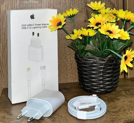 Carregador de iPhone 11 12 13 14 turbo 20w original cabo lightning