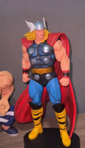 thor kotobukya 1/6 figure estátua