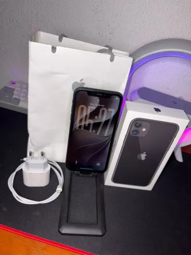 iPhone 11