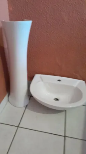 Pia +coluna em excelente estado