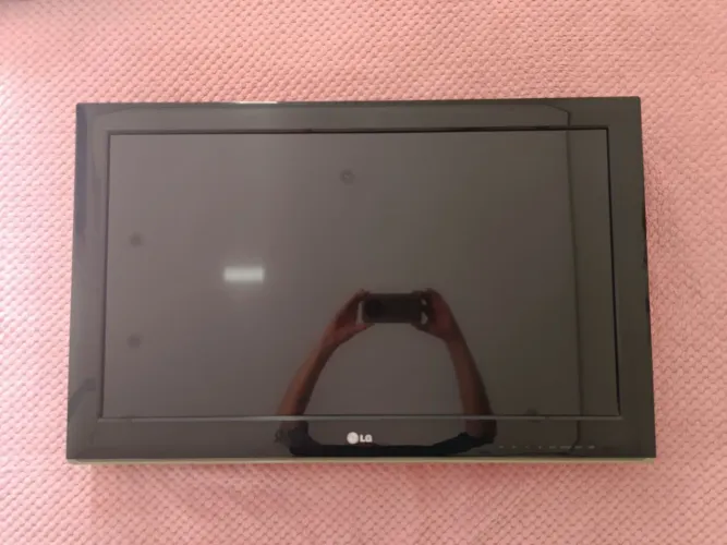 TV LED 32"(polegadas).