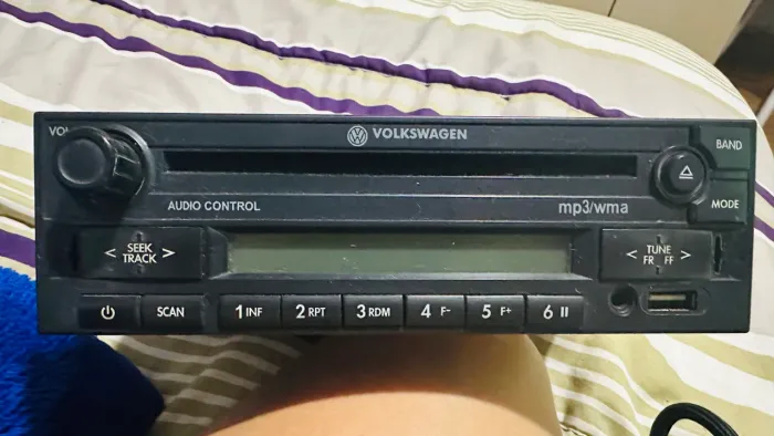 Rádio CD original VW Código original