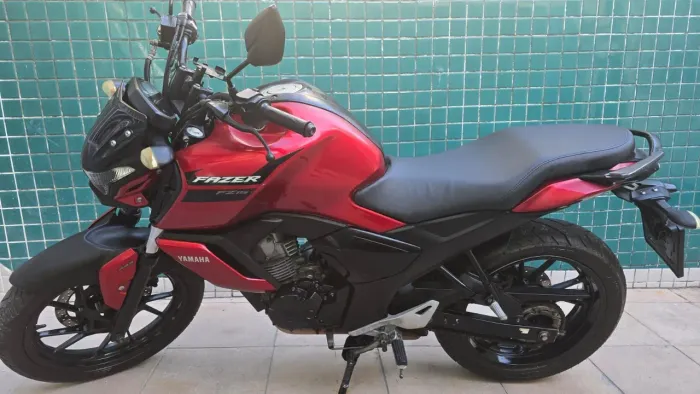 Yamaha FZ15 seminova