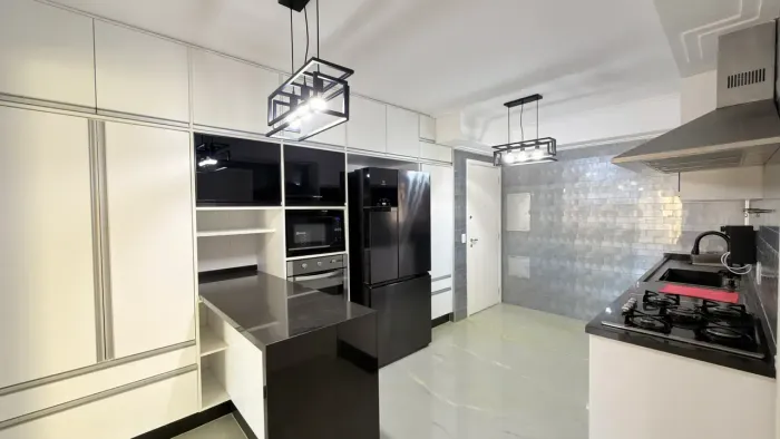 APARTAMENTO DE 177 M² LOCAÇÃO CONDOMÍNIO PAULISTANO MORUMBI
