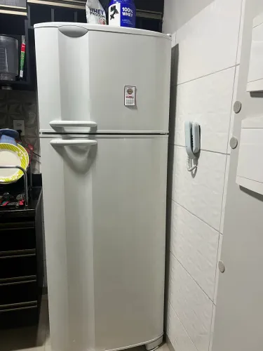 Vendo Geladeira Electrolux Duplex DC48