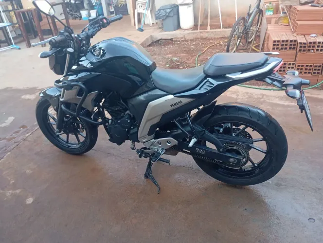 Fazer 250 