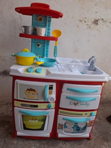 Cozinha de brinquedo