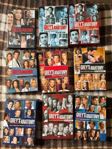 Box DVD Oito primeiras temporadas de Grey's Anatomy