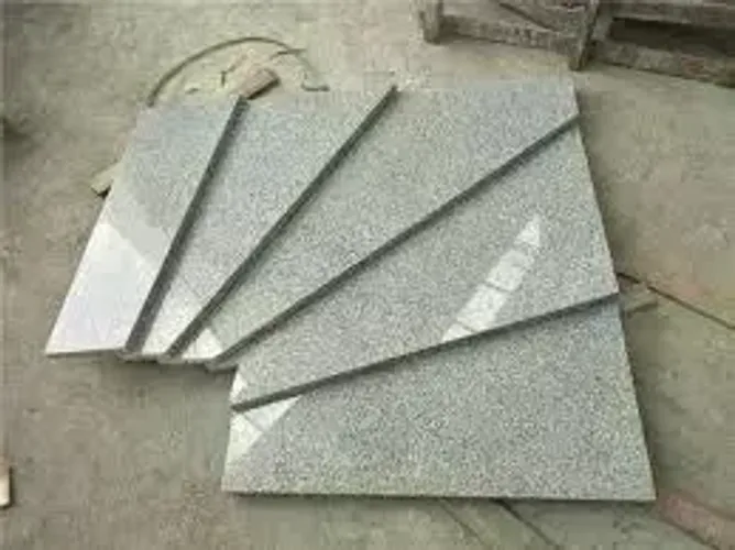 Escada granito cinza 85x33
