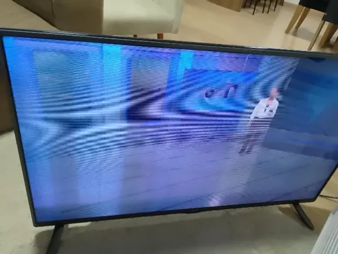 Vende se Tv LG 47 polegadas para retirada de peças!