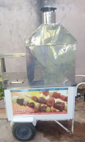 Carrinho de espetinho 