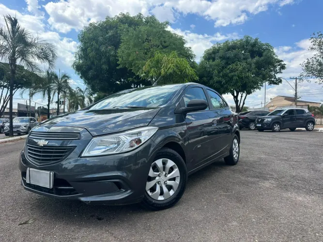 Chevrolet Onix JOY Hatch 1.0 8V Flex Mec. 4P 2019