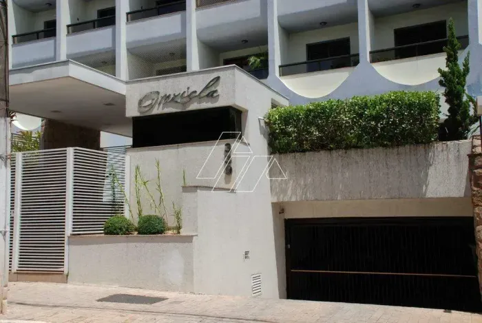 Apartamento à venda, 3 quartos, 1 suíte, 2 vagas, Centro - Marília/SP